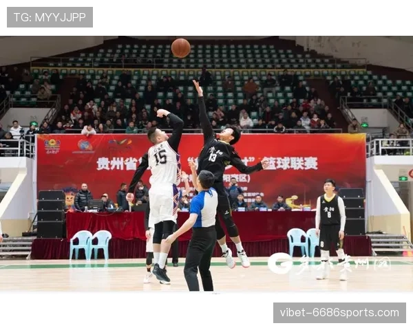 篮球比赛争球判定规则详解:掌握何时触发及判罚依据 篮球比赛争球判定规则详解:掌握何时触发及判罚依据